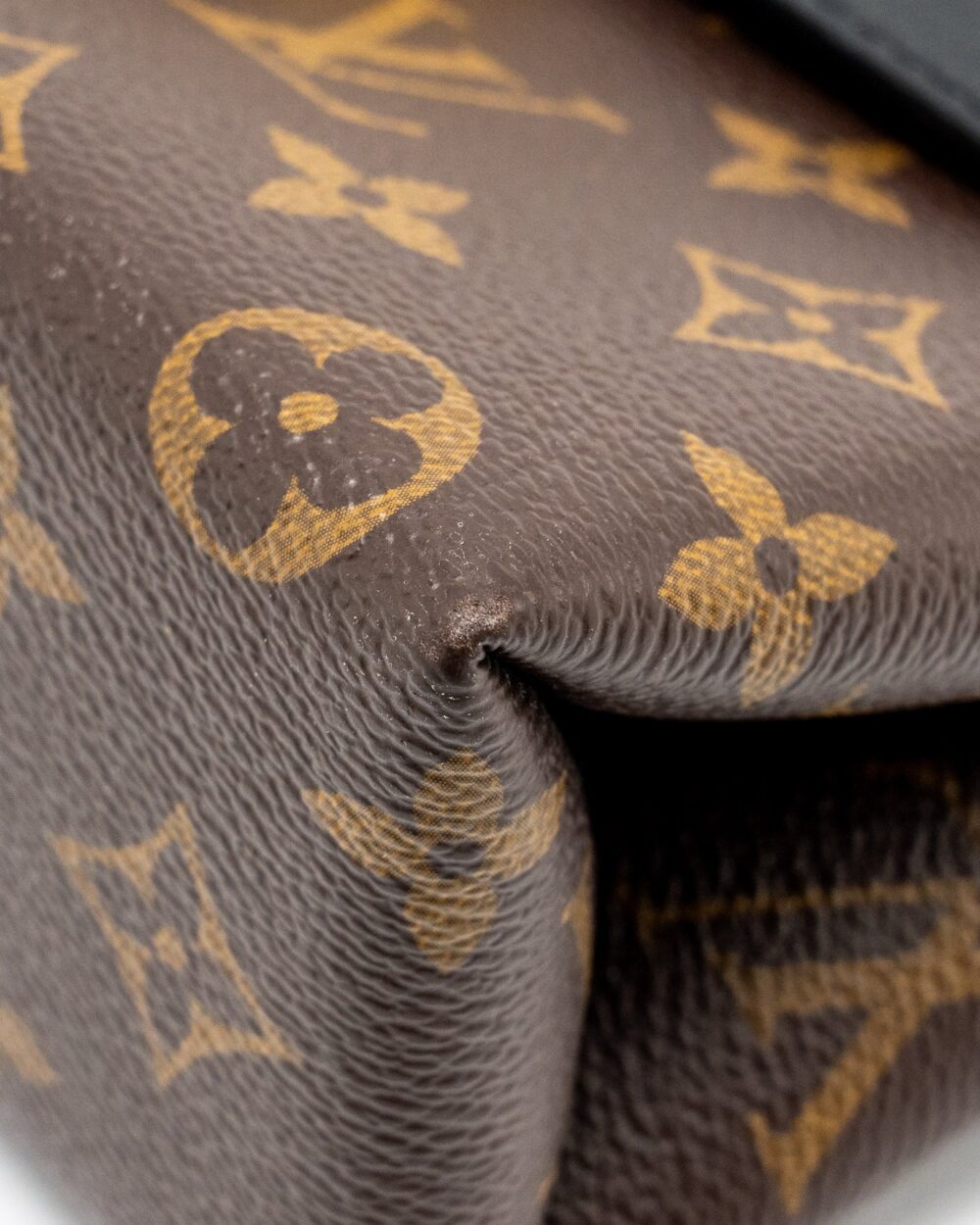 AAA Replica Louis Vuitton LV LOCKY BB MONOGRAM CANVAS/LEATHER BLACK GHW