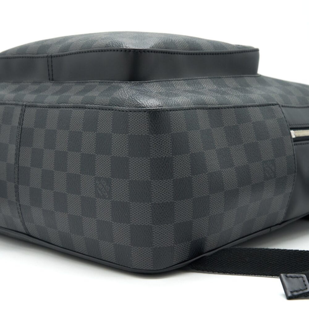 AAA Replica Louis Vuitton LV DAMIER GRAPHITE BACKPACK BLACK SHW