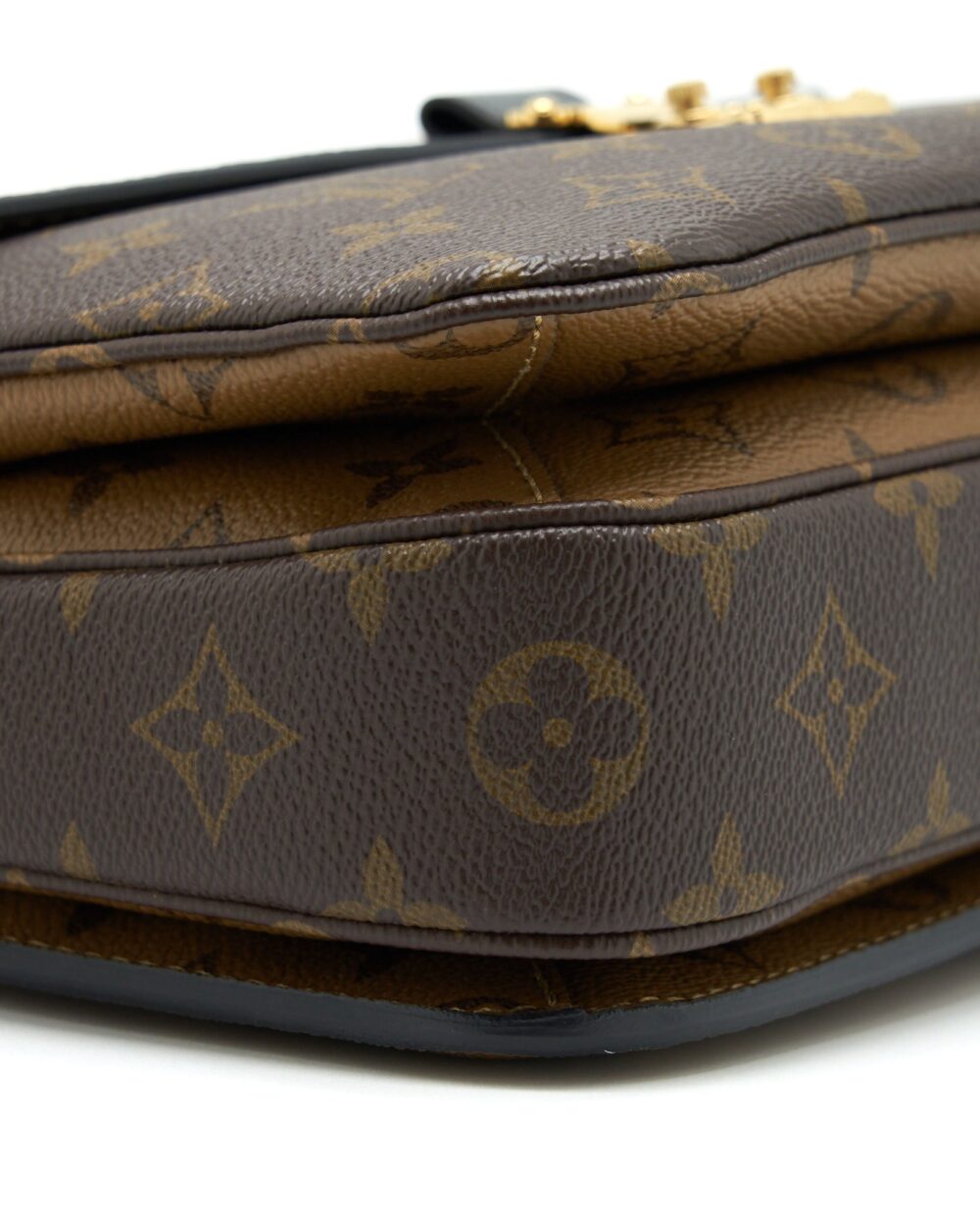 AAA Replica Louis Vuitton LV POCHETTE MÉTIS MONOGRAM REVERSE CANVAS GHW