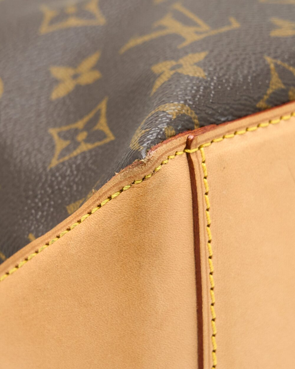 AAA Replica Louis Vuitton LV TOTE BAG MONOGRAM CANVAS GHW