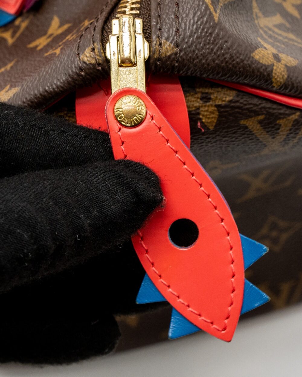 AAA Replica Louis Vuitton LV SPEEDY 30 LIMITED EDITION MONOGRAM CANVAS GHW