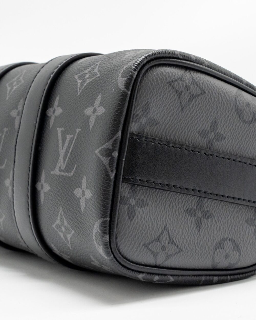 AAA Replica Louis Vuitton LV KEEPALL BANDOULIERE 25 MONOGRAM ECLIPSE SHW