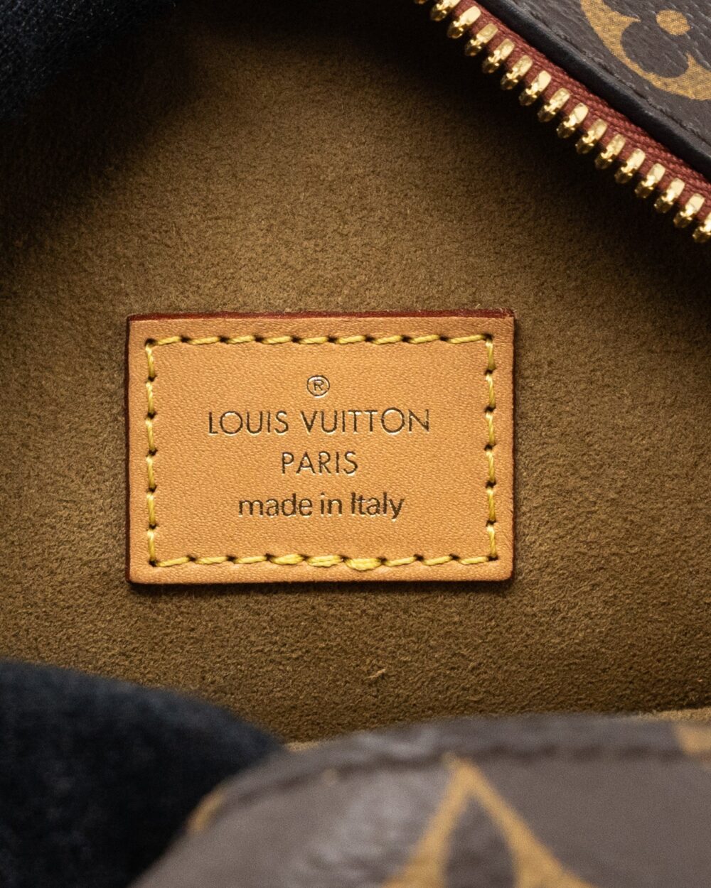 AAA Replica Louis Vuitton LV BOITE CHAPEAU SOUPLE MM MONOGRAM CANVAS GHW
