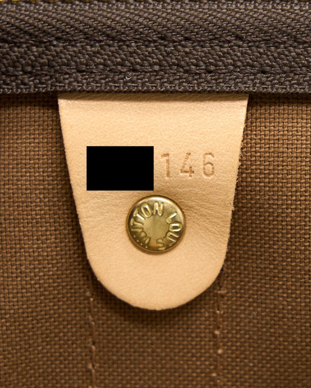 AAA Replica Louis Vuitton LV KEEPALL BANDOULIRE 50 MONOGRAM CANVAS GHW
