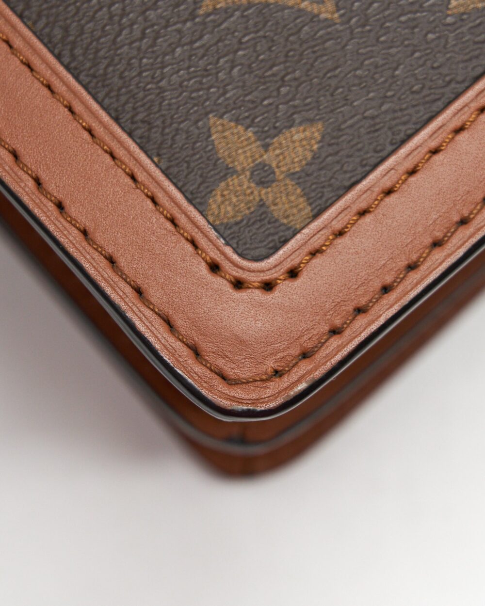 AAA Replica Louis Vuitton LV DAULPHINE BAG MONOGRAM CANVAS
