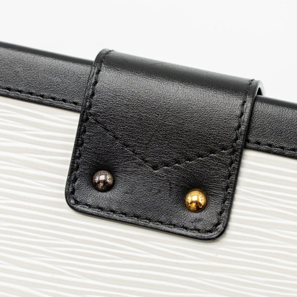 AAA Replica Louis Vuitton LV PETIT MALLE EPI WHITE/BLACK GHW