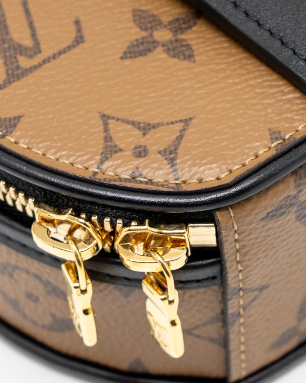 AAA Replica Louis Vuitton LV MINI BOITE CHAPEAU MONOGRAM REVERSE CANVAS GHW