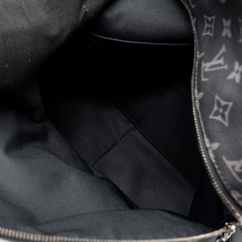 AAA Replica Louis Vuitton LV DISCOVERY BACKPACK PM MONOGRAM CANVAS BLACK SHW
