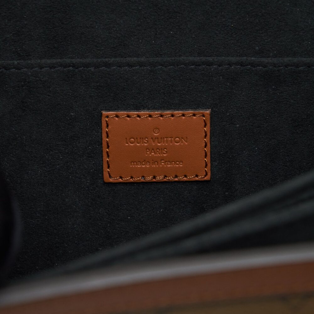 AAA Replica Louis Vuitton LV DAUPHINE MONOGRAM CANVAS GHW