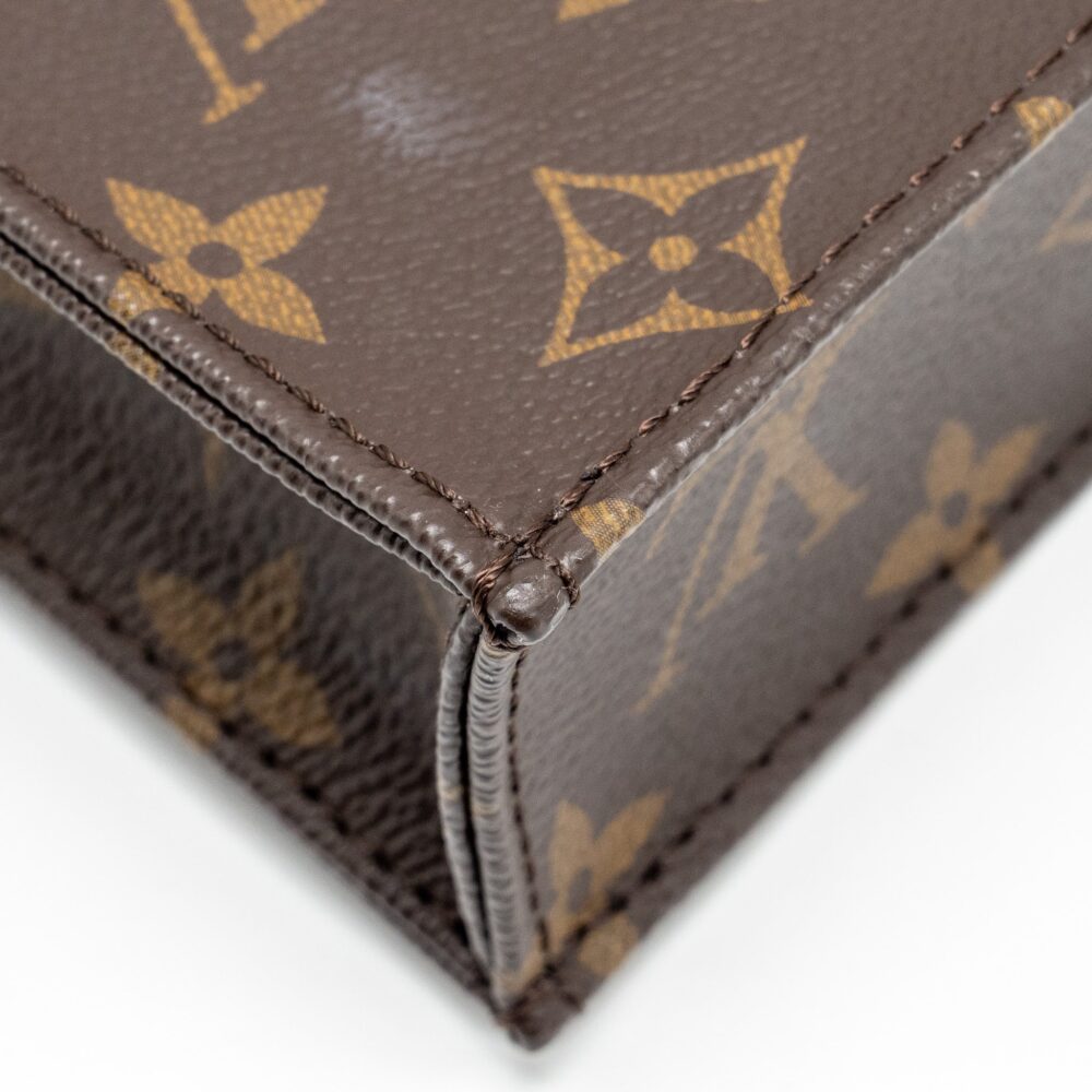 AAA Replica Louis Vuitton LV PETIT SAC PLAT MONOGRAM CANVAS GHW