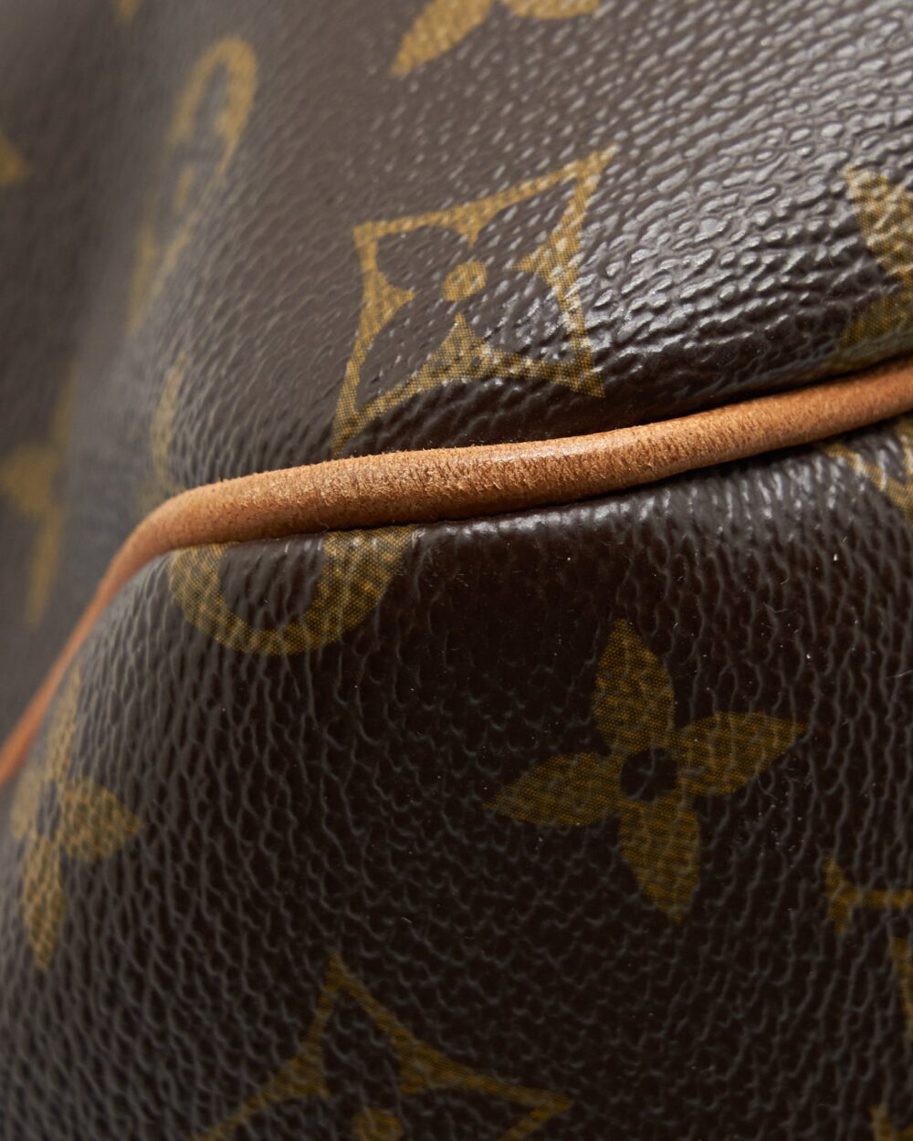 AAA Replica Louis Vuitton LV LARGE TOTE BAG MONOGRAM CANVAS GHW
