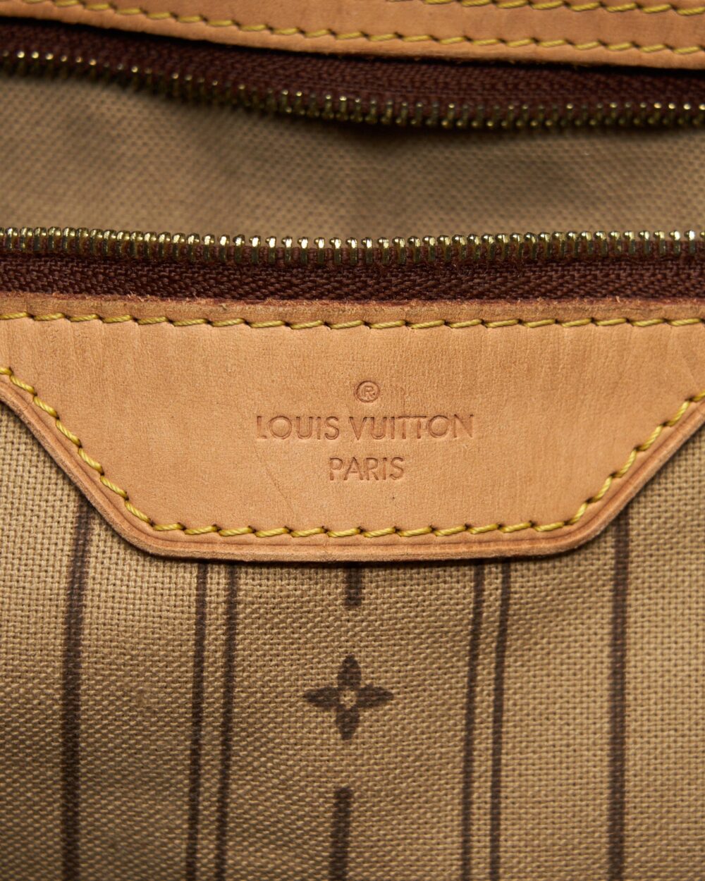 AAA Replica Louis Vuitton LV LARGE TOTE BAG MONOGRAM CANVAS GHW