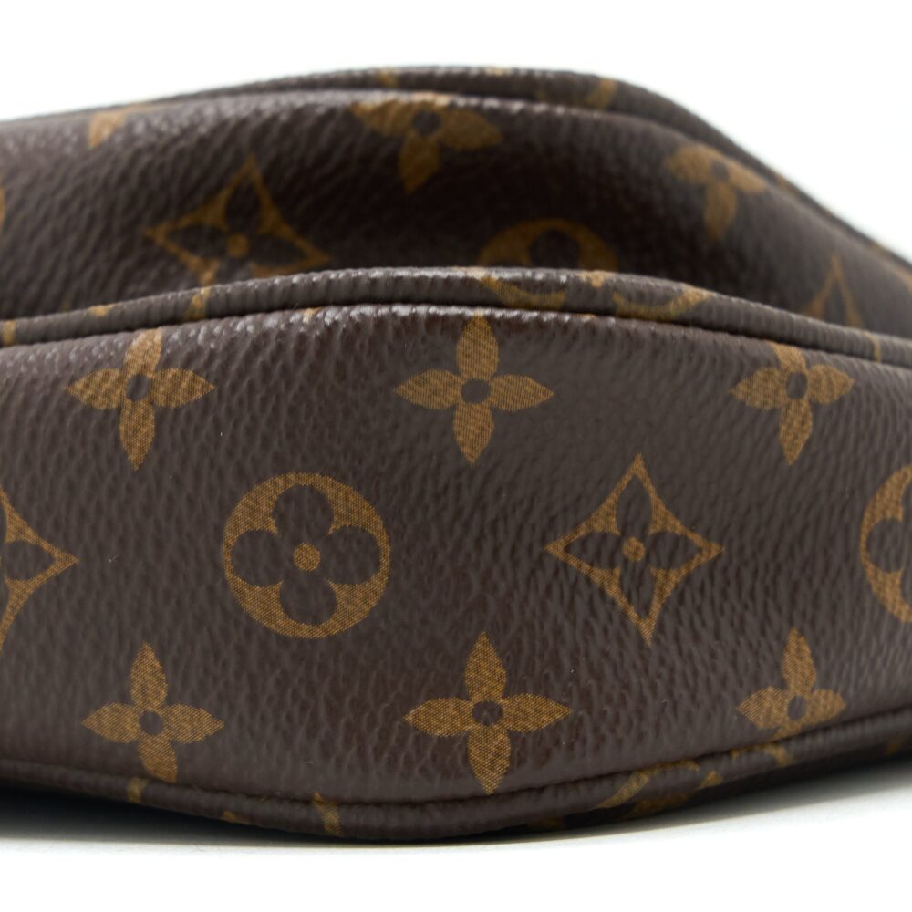 AAA Replica Louis Vuitton LV MULTI POCHETTE ACCESSORIES MONOGRAM CANVAS ROSE CLAIR GHW