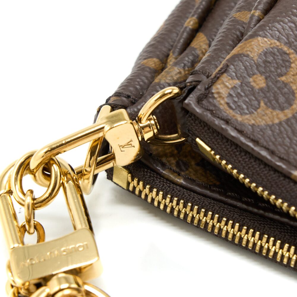 AAA Replica Louis Vuitton LV MULTI POCHETTE ACCESSORIES MONOGRAM CANVAS ROSE CLAIR GHW