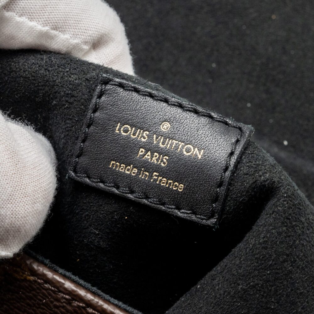 AAA Replica Louis Vuitton LV LOCKY BB MONOGRAM CANVAS/LEATHER BLACK GHW