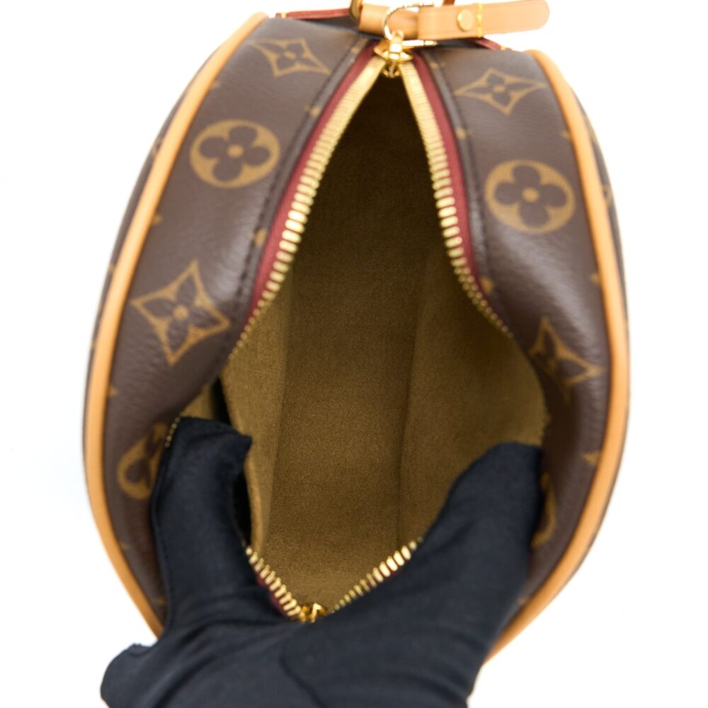 AAA Replica Louis Vuitton LV BOITE CHAPEAU SOUPLE PM MONOGRAM CANVAS GHW