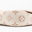 AAA Replica Louis Vuitton LV IVY WALLET ON CHAIN MONOGRAM CANVAS BEIGE/ CREAM GHW