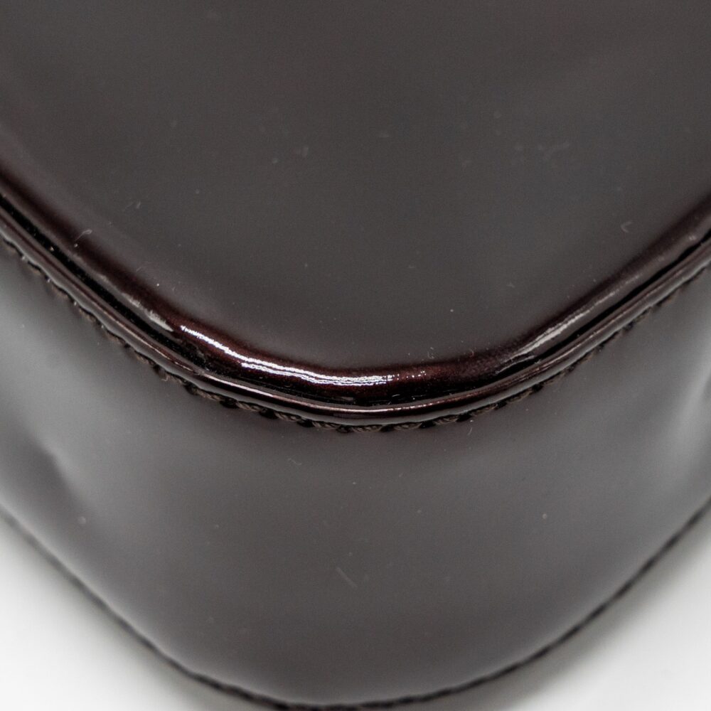 AAA Replica Louis Vuitton LV SOBE CLUTCH PATENT LEATHER DARK PURPLE GHW