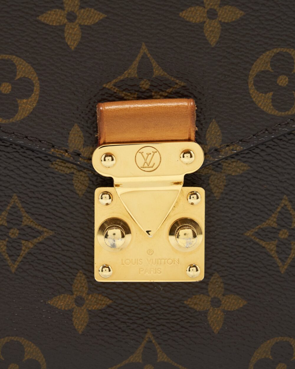 AAA Replica Louis Vuitton LV POCHETTE MÉTIS MONOGRAM CANVAS YEAR 2015
