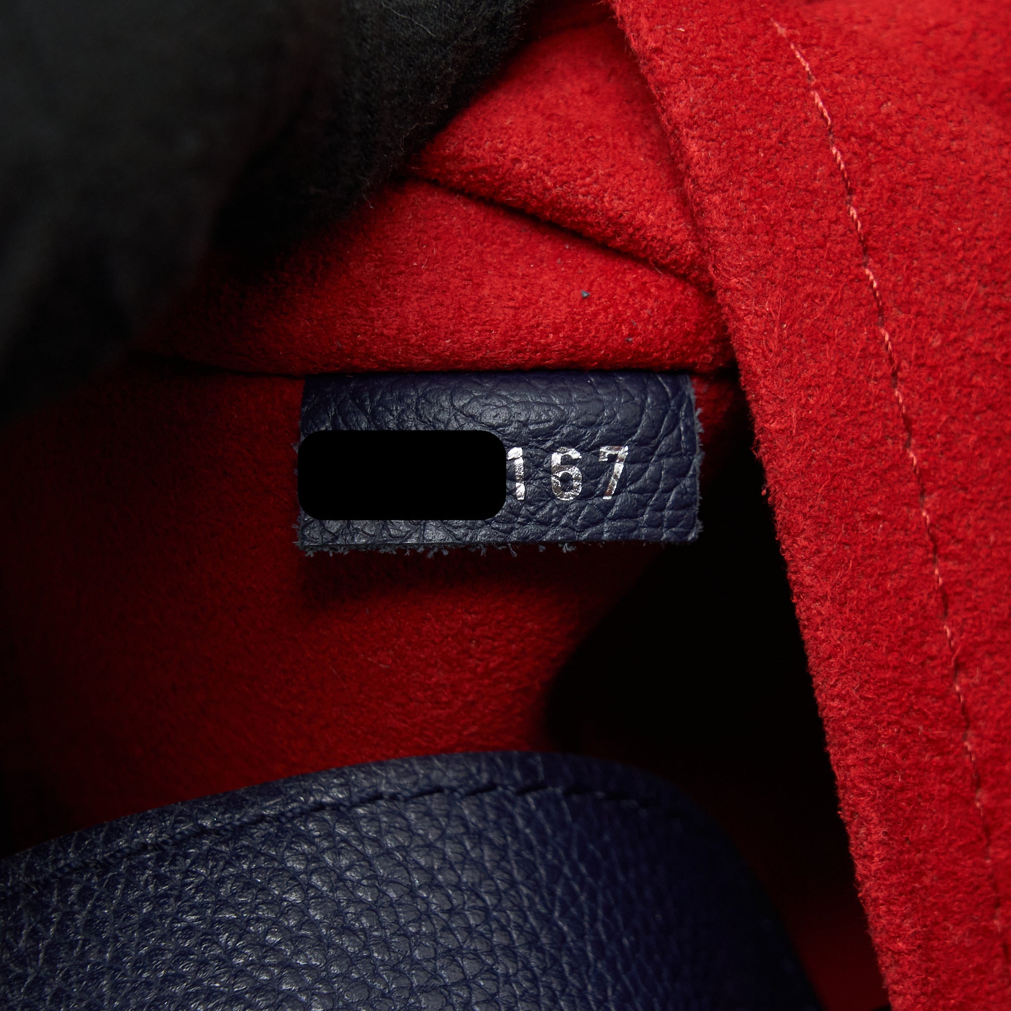 AAA Replica Louis Vuitton LV LOCKME BUCKET BAG NAVY/RED WITH AN EXTRA BAG CHARM SHW