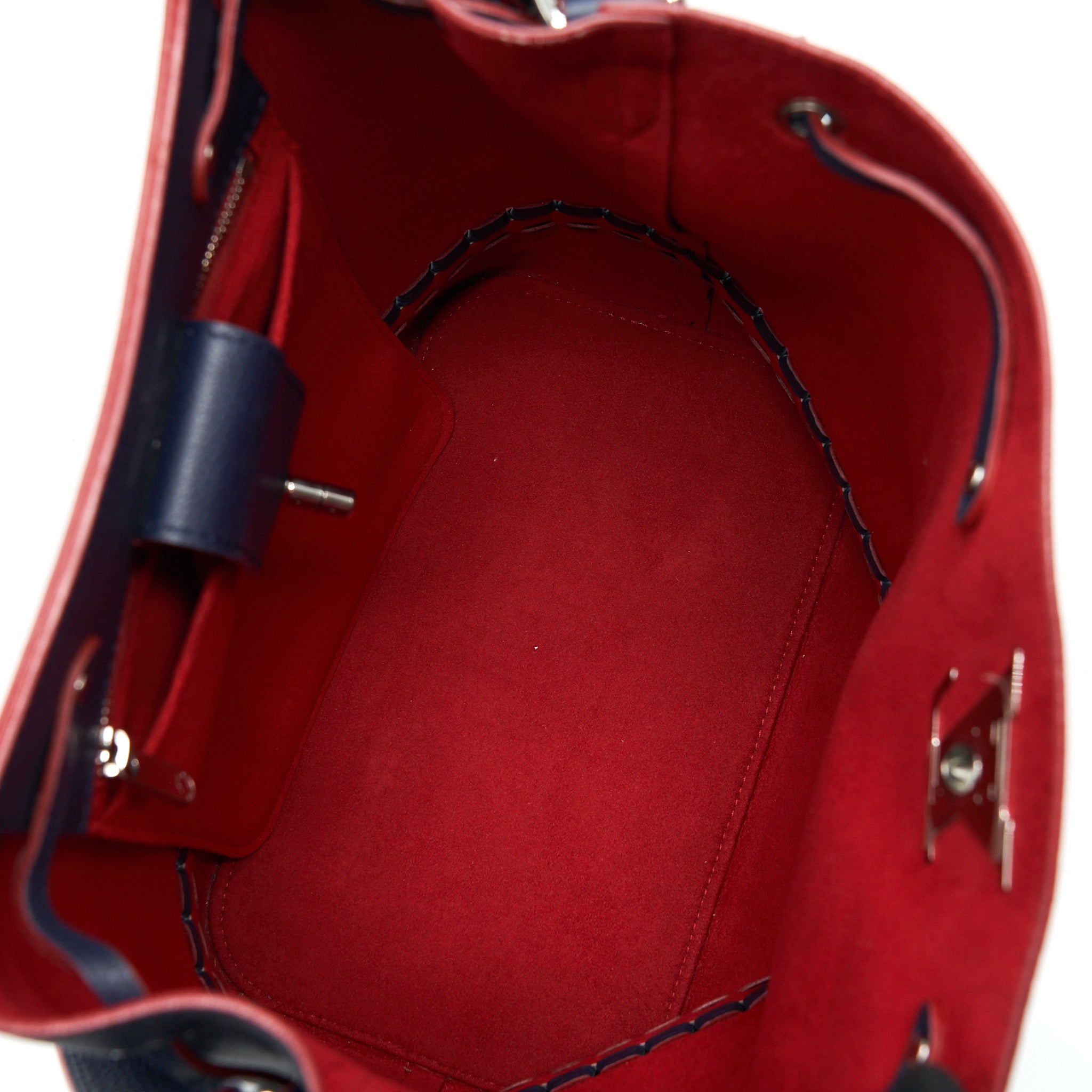 AAA Replica Louis Vuitton LV LOCKME BUCKET BAG NAVY/RED WITH AN EXTRA BAG CHARM SHW