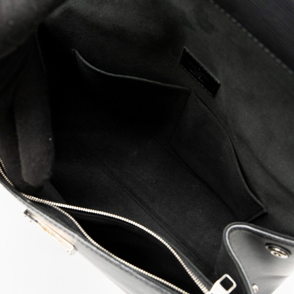 AAA Replica Louis Vuitton LV CLUNY MM EPI BLACK SHW
