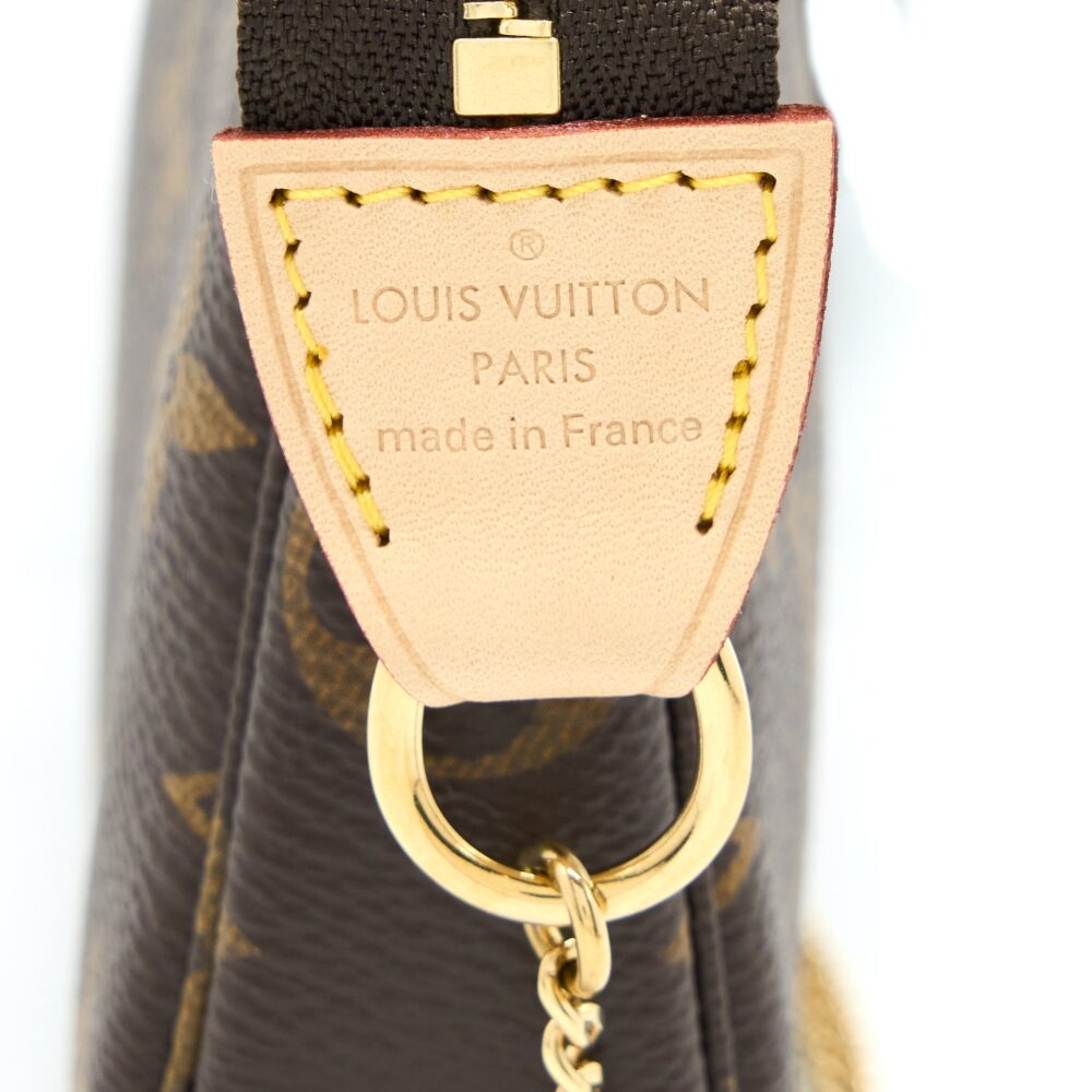 AAA Replica Louis Vuitton LV MINI POCHETTE MONOGRAM CANVAS GHW