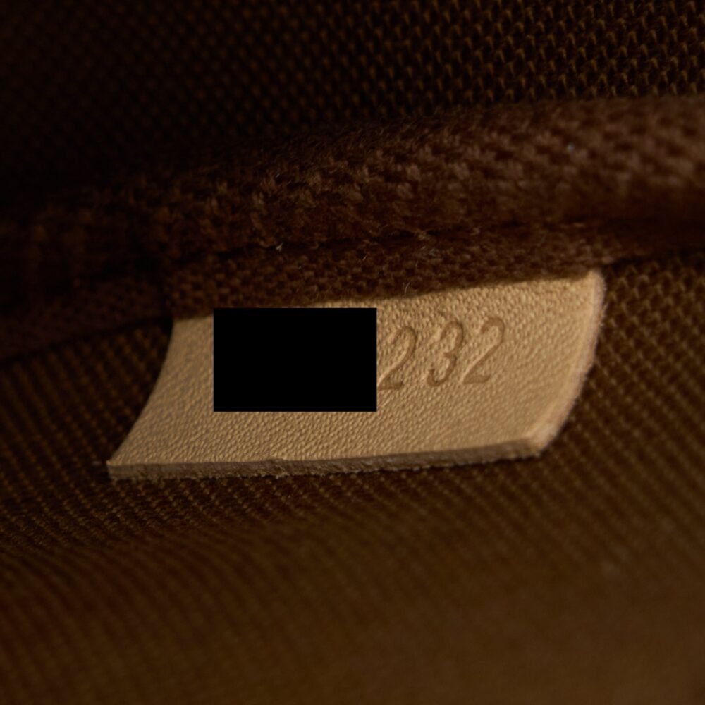 AAA Replica Louis Vuitton LV MINI POCHETTE MONOGRAM CANVAS GHW