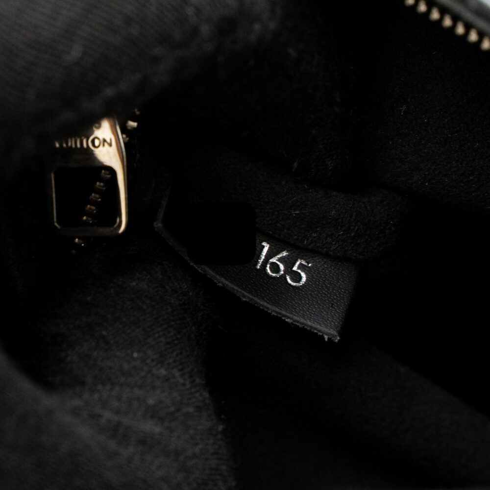 AAA Replica Louis Vuitton LV CLUNY MM EPI BLACK SHW