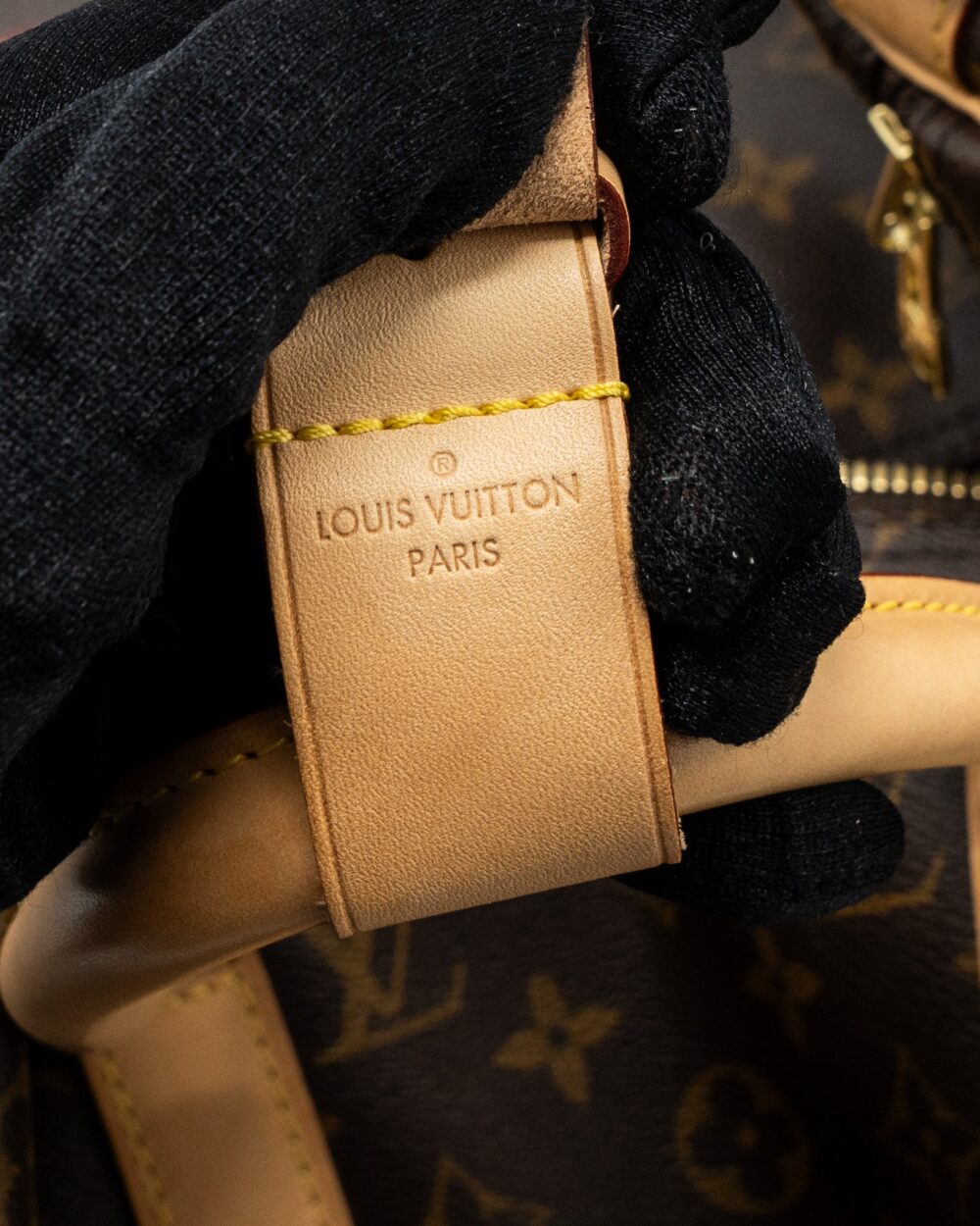 AAA Replica Louis Vuitton LV KEEPALL BANDOULIRE 50 MONOGRAM CANVAS GHW
