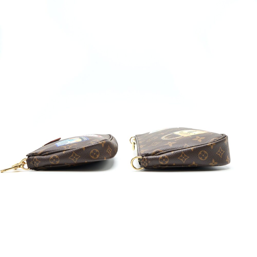 AAA Replica Louis Vuitton LV MULTI POCHETTE ACCESSORIES MY LV WORLD TOUR