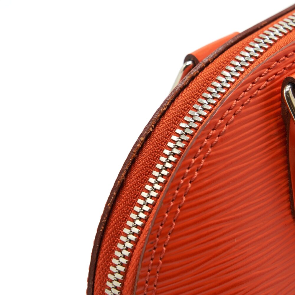 AAA Replica Louis Vuitton LV ALMA BB EPI ORANGE SHW