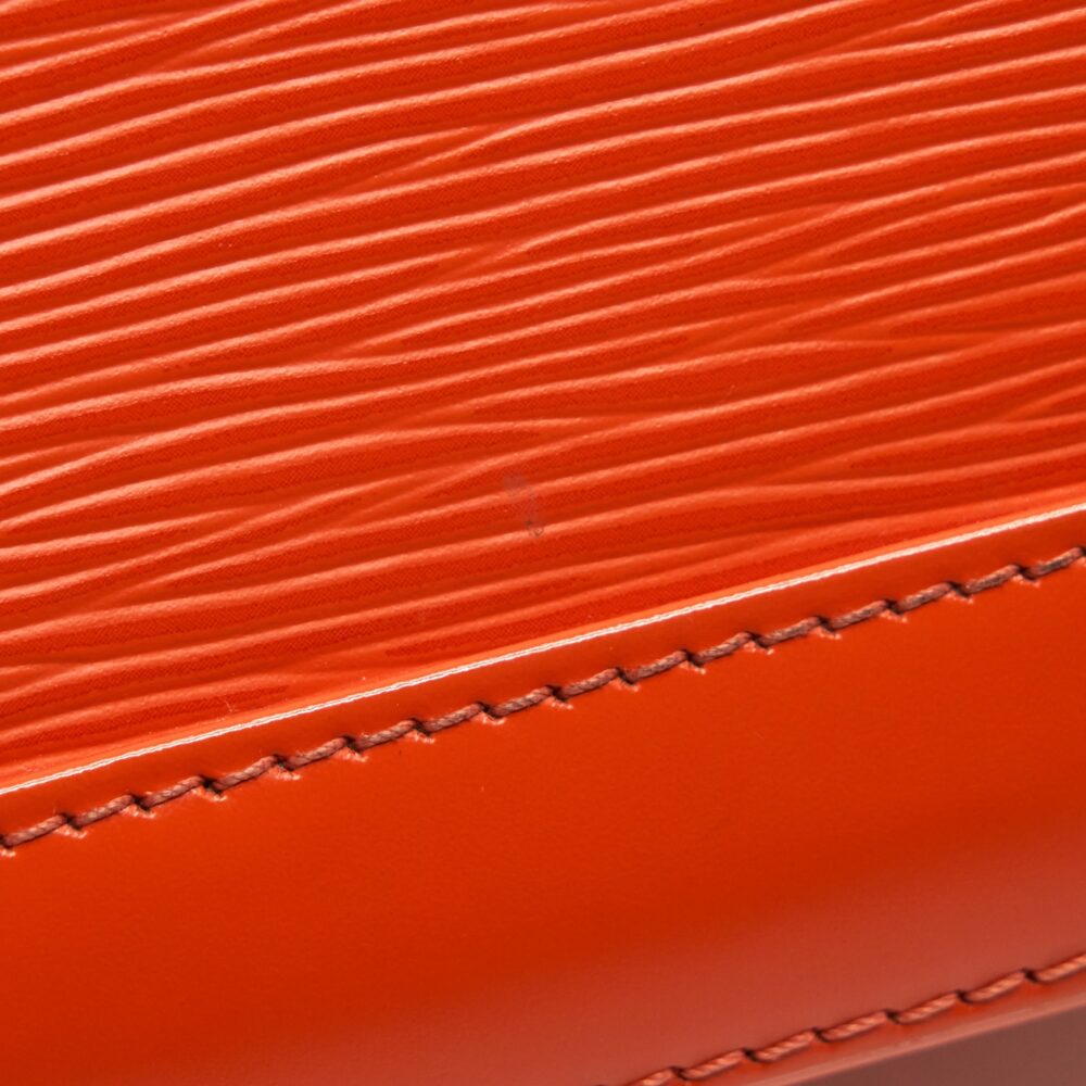AAA Replica Louis Vuitton LV ALMA BB EPI ORANGE SHW
