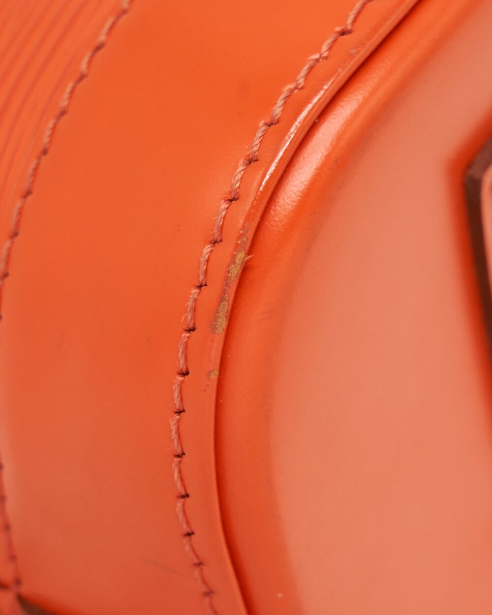 AAA Replica Louis Vuitton LV ALMA BB EPI ORANGE SHW