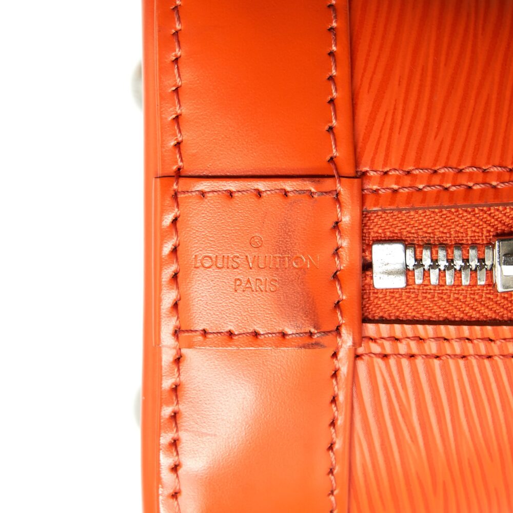 AAA Replica Louis Vuitton LV ALMA BB EPI ORANGE SHW