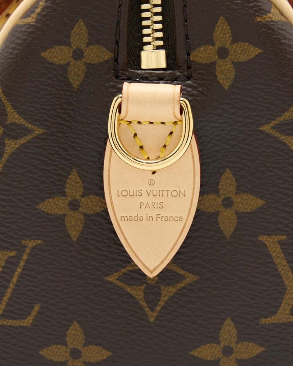 AAA Replica Louis Vuitton LV SPEEDY BANDOULIERE 20 MONOGRAM CANVAS WITH BLACK STRAP GHW