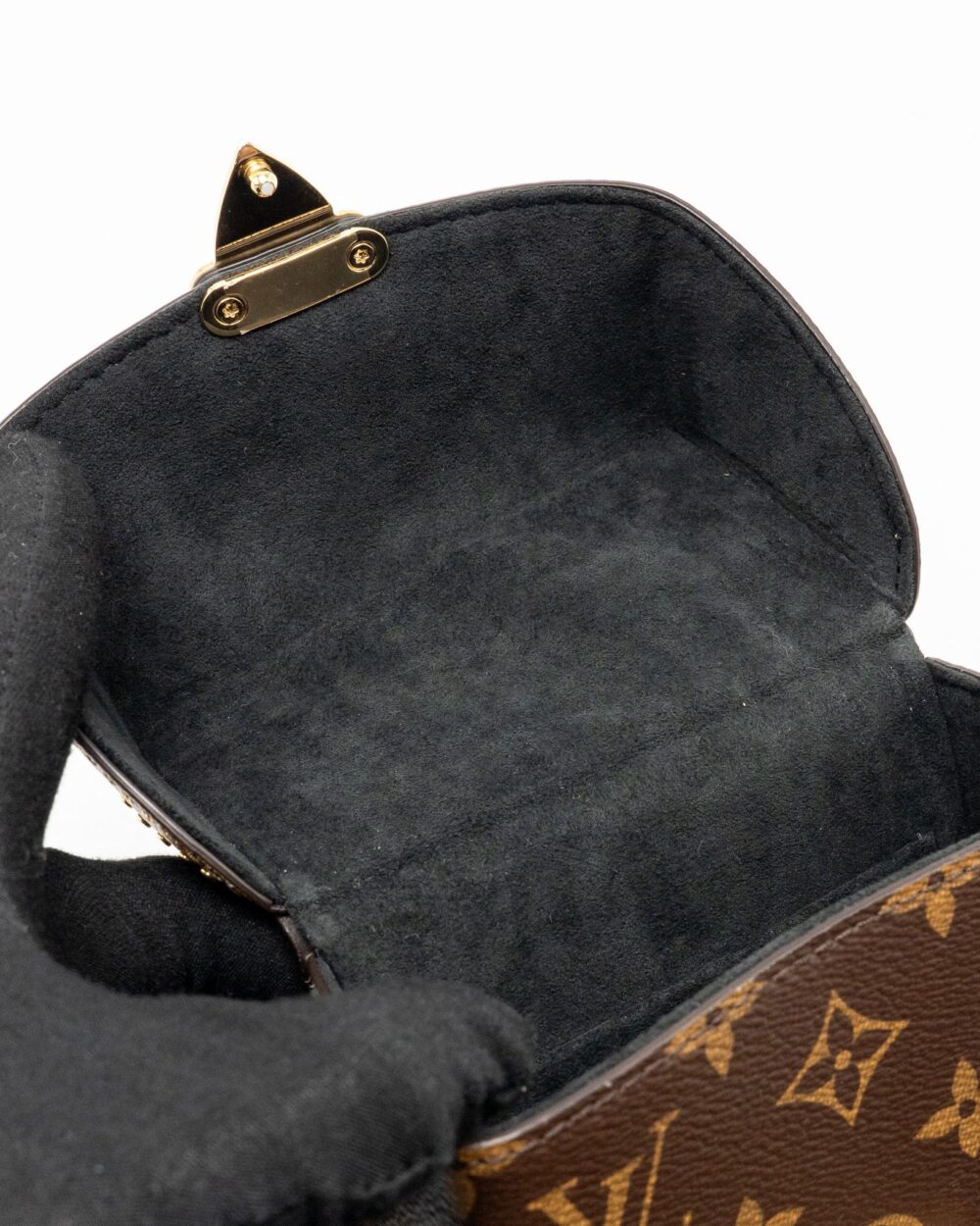 AAA Replica Louis Vuitton LV TOP HANDLE CAMERA BOX MONOGRAM REVERSE CANVAS GHW M82465