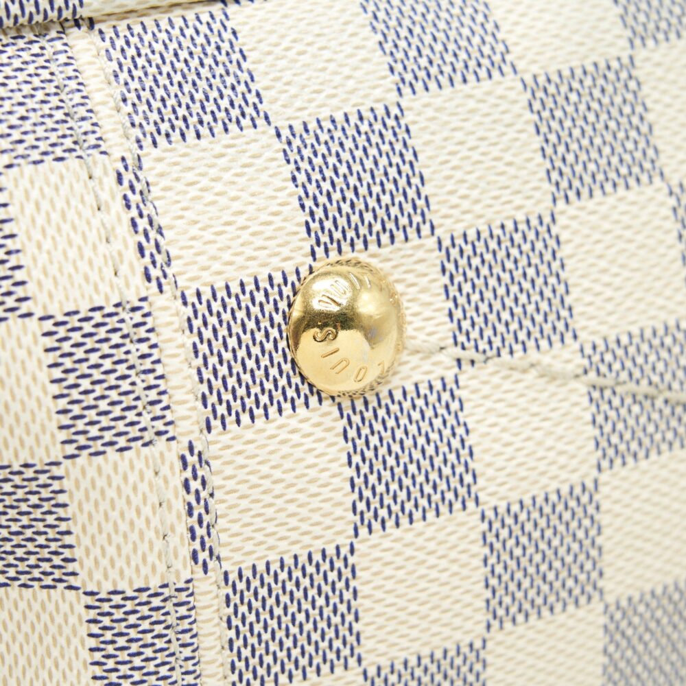 AAA Replica Louis Vuitton LV ARTSY IN AZUR