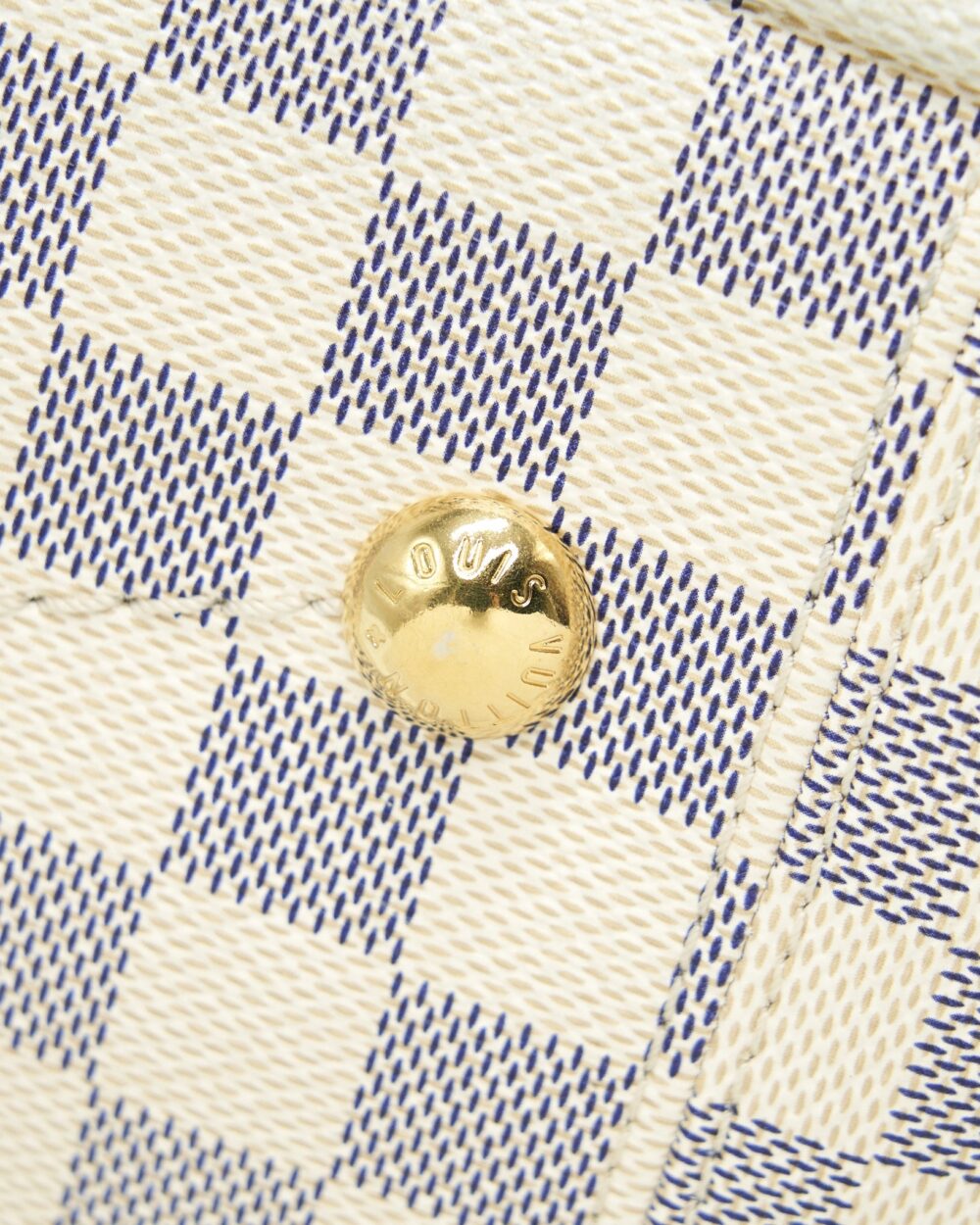AAA Replica Louis Vuitton LV ARTSY IN AZUR