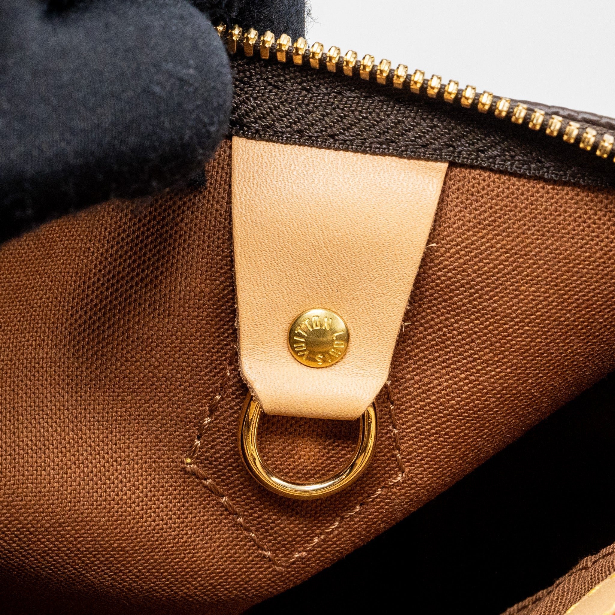 AAA Replica Louis Vuitton LV SPEEDY BANDOULIERE 25 MONOGRAM CANVAS GHW (NEW VERSION)