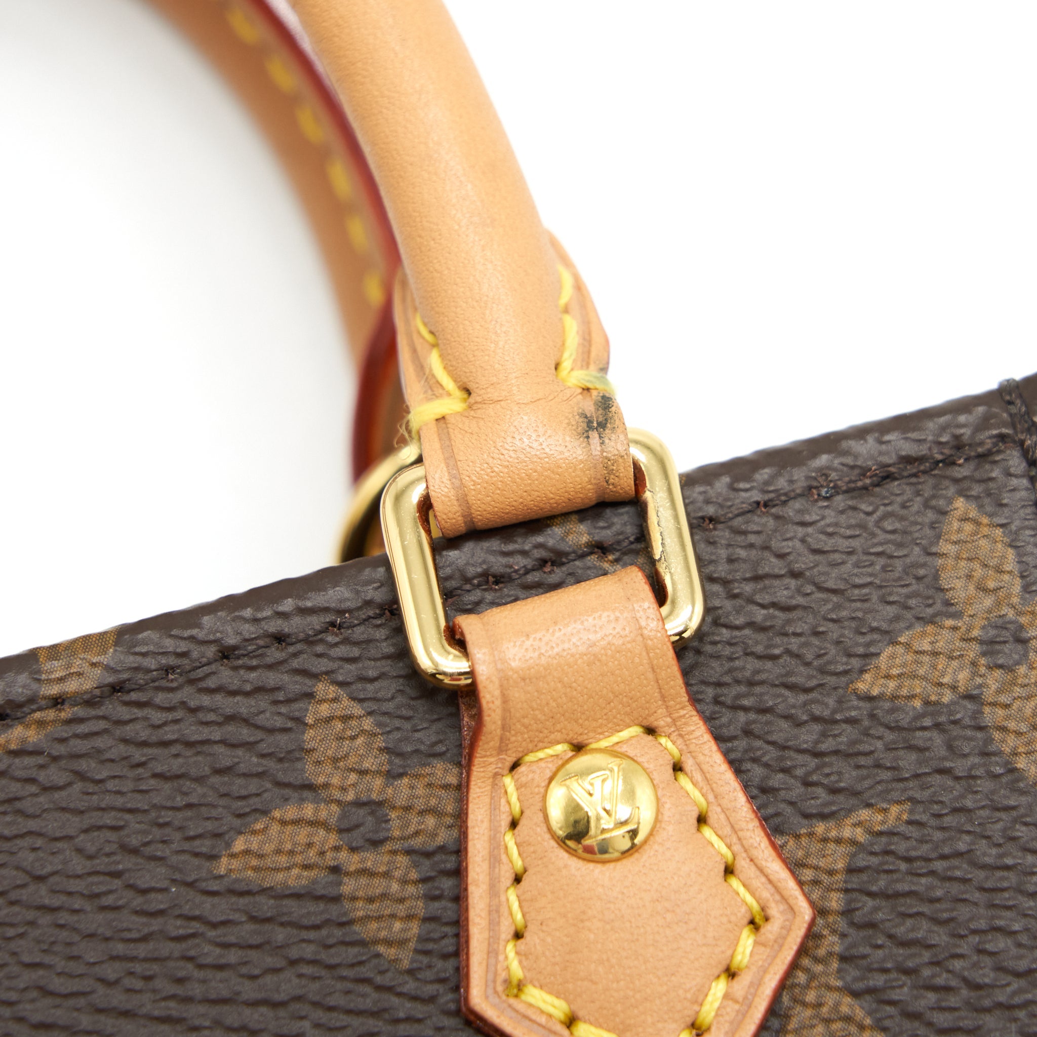 AAA Replica Louis Vuitton LV PETIT SAC PLAT MONOGRAM CANVAS YEAR 2020 GHW