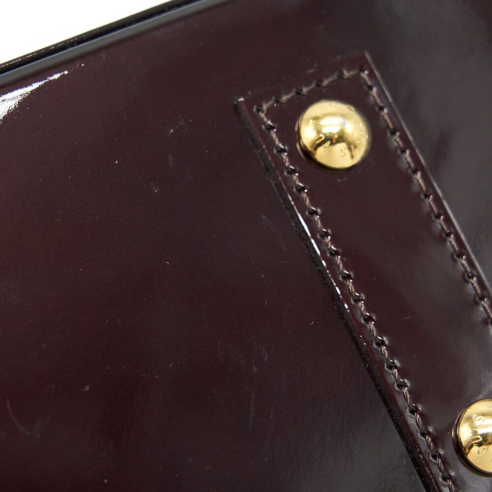 AAA Replica Louis Vuitton LV ALMA BB PATENT AMARANTE RAYE GHW