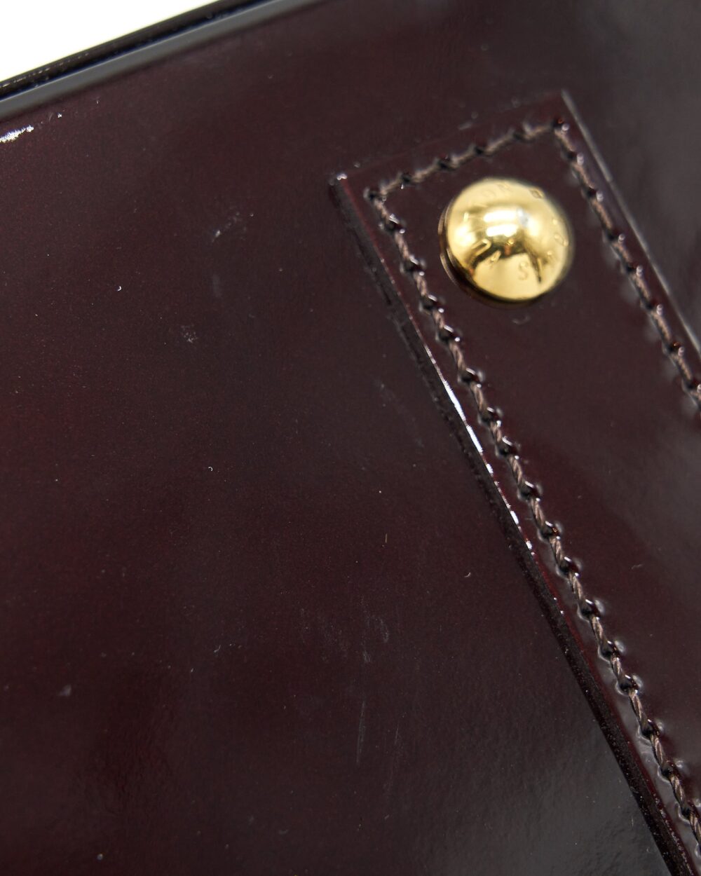 AAA Replica Louis Vuitton LV ALMA BB PATENT AMARANTE RAYE GHW
