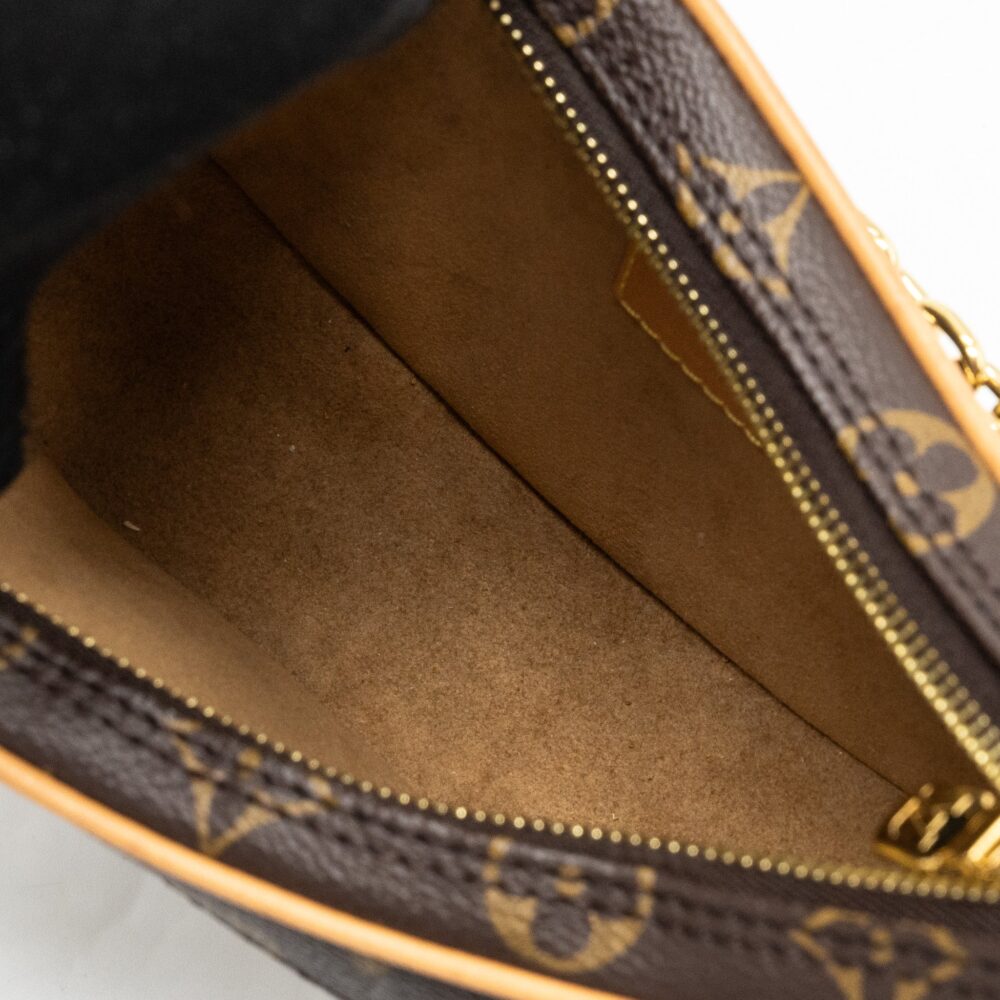 AAA Replica Louis Vuitton LV LOOP BAG MONOGRAM CANVAS GHW