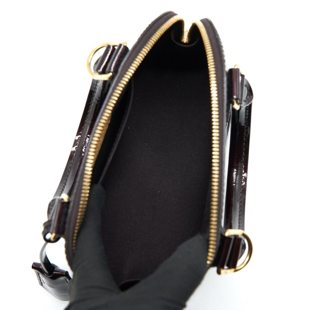 AAA Replica Louis Vuitton LV ALMA BB PATENT AMARANTE RAYE GHW