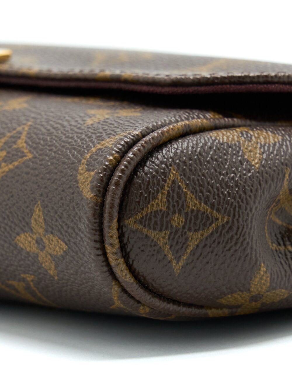 AAA Replica Louis Vuitton LV MONOGRAM FAVORITE MM MONOGRAM CANVAS GHW
