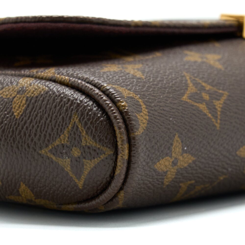 AAA Replica Louis Vuitton LV MONOGRAM FAVORITE MM MONOGRAM CANVAS GHW