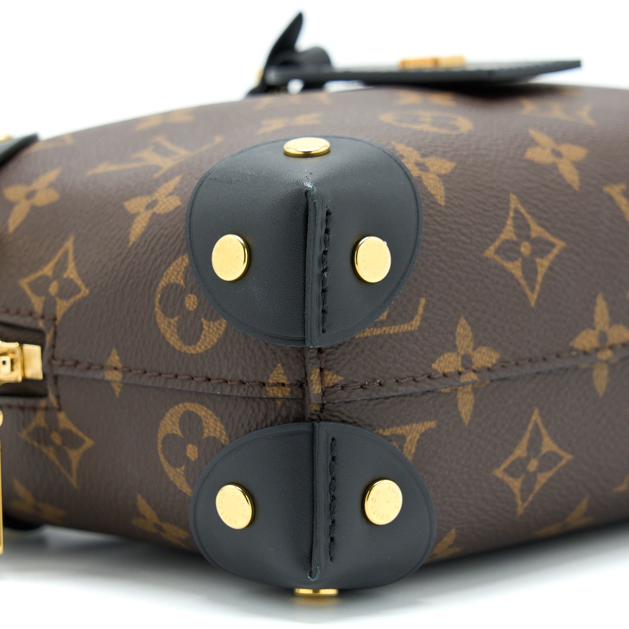 AAA Replica Louis Vuitton LV PETITE MALLE SOUPLE MONOGRAM CANVAS GHW
