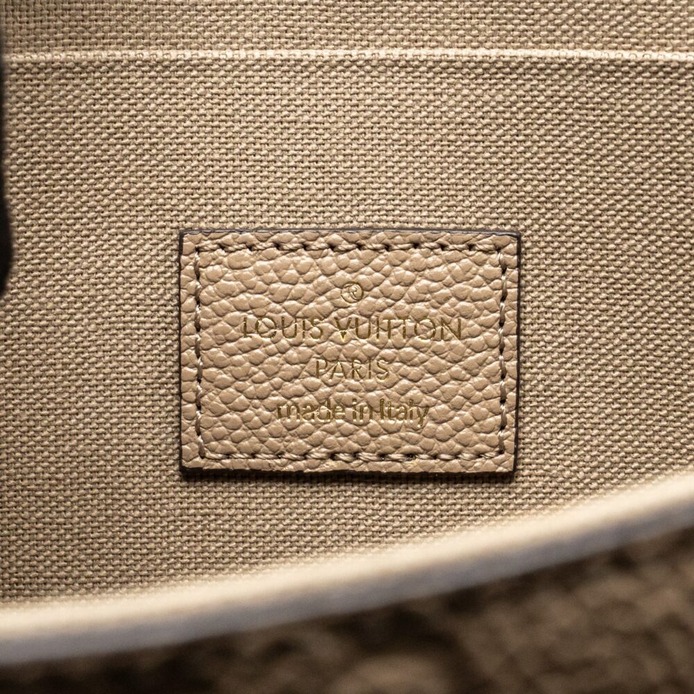 AAA Replica Louis Vuitton LV FELICIE POCHETTE MONOGRAM EMPREINTE TOURTERELLE GHW