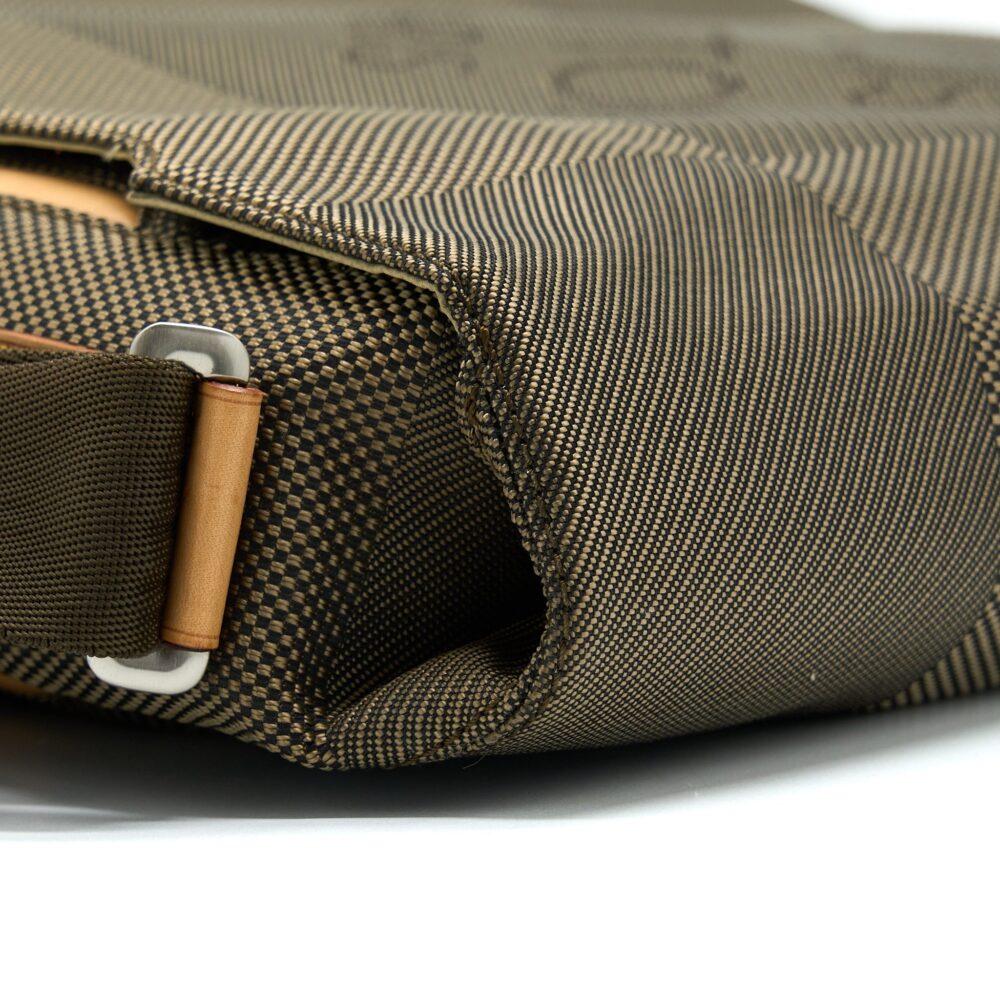 AAA Replica Louis Vuitton LV MESSENGER BAG FABRIC/BEIGE LEATHER MULTICOLOUR GHW